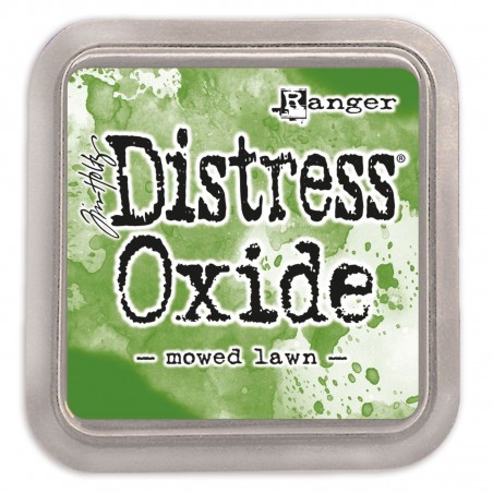 Distress Oxide - Mowed lawn